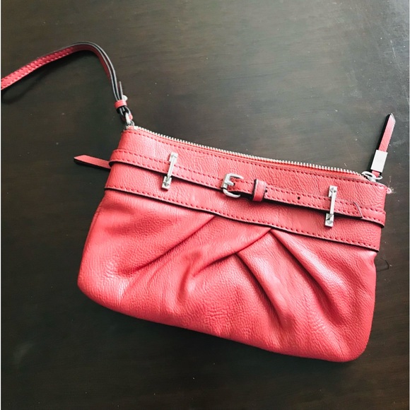 Wristlet - Picture 1 of 4